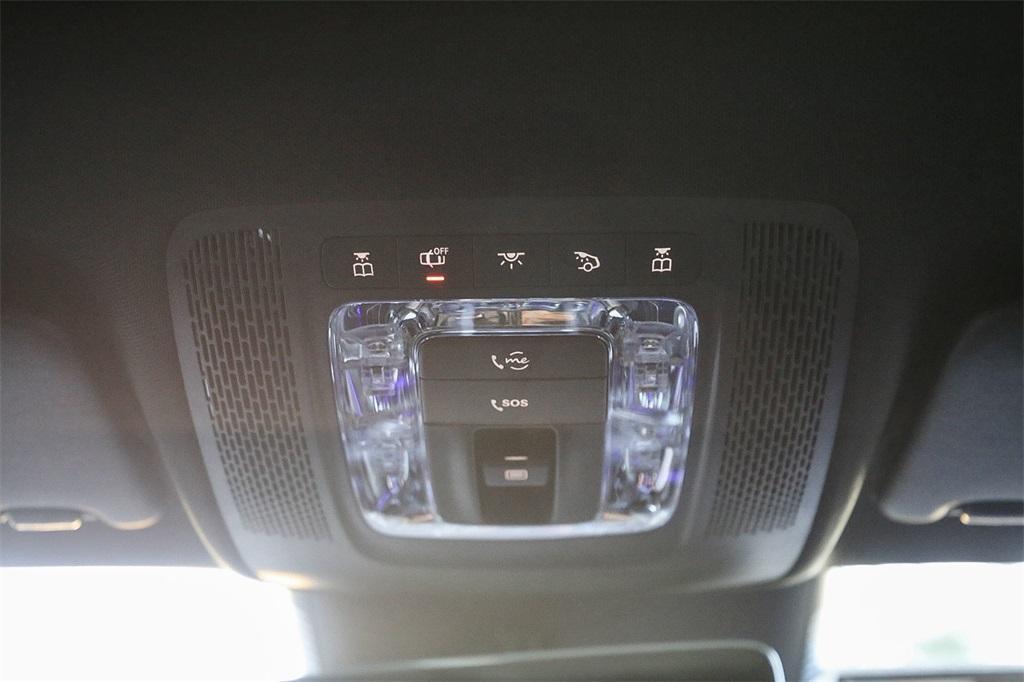 new 2025 Mercedes-Benz CLA 250 car, priced at $48,895
