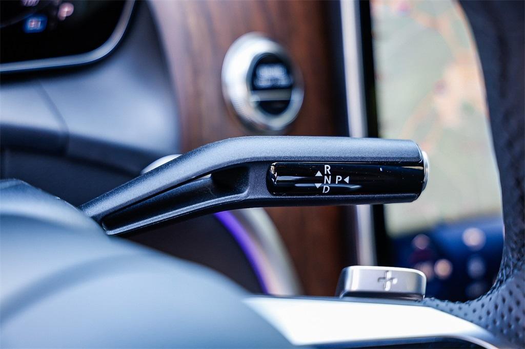 new 2025 Mercedes-Benz GLC 350e car, priced at $73,605