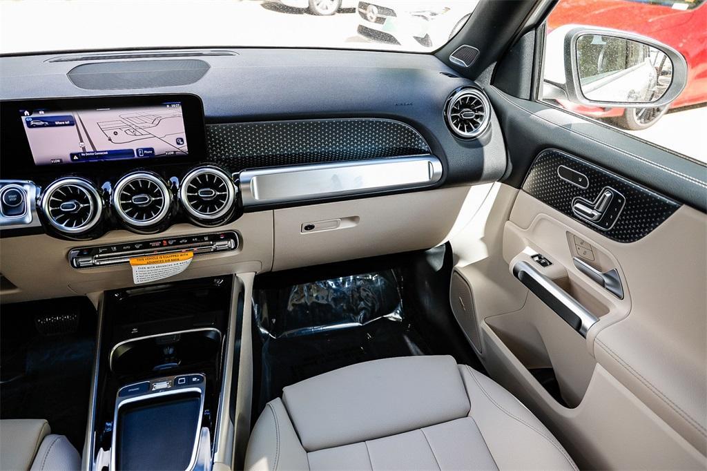 new 2025 Mercedes-Benz EQB 300 car, priced at $64,495