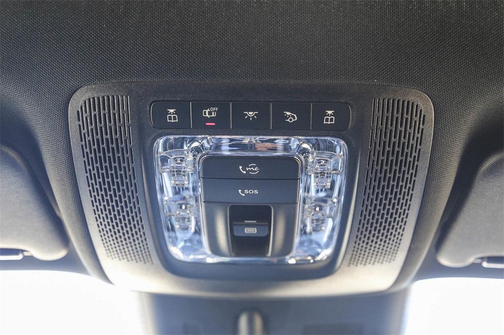 new 2025 Mercedes-Benz GLA 250 car, priced at $47,650