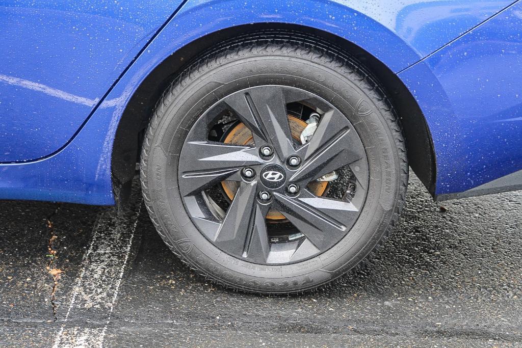 used 2021 Hyundai Elantra car, priced at $15,290