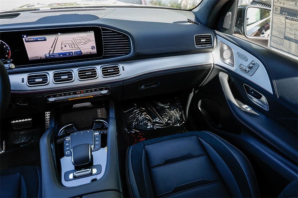 new 2025 Mercedes-Benz AMG GLS 63 car