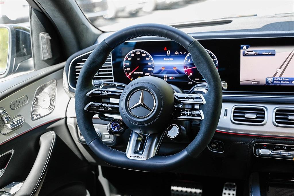 new 2025 Mercedes-Benz AMG GLS 63 car