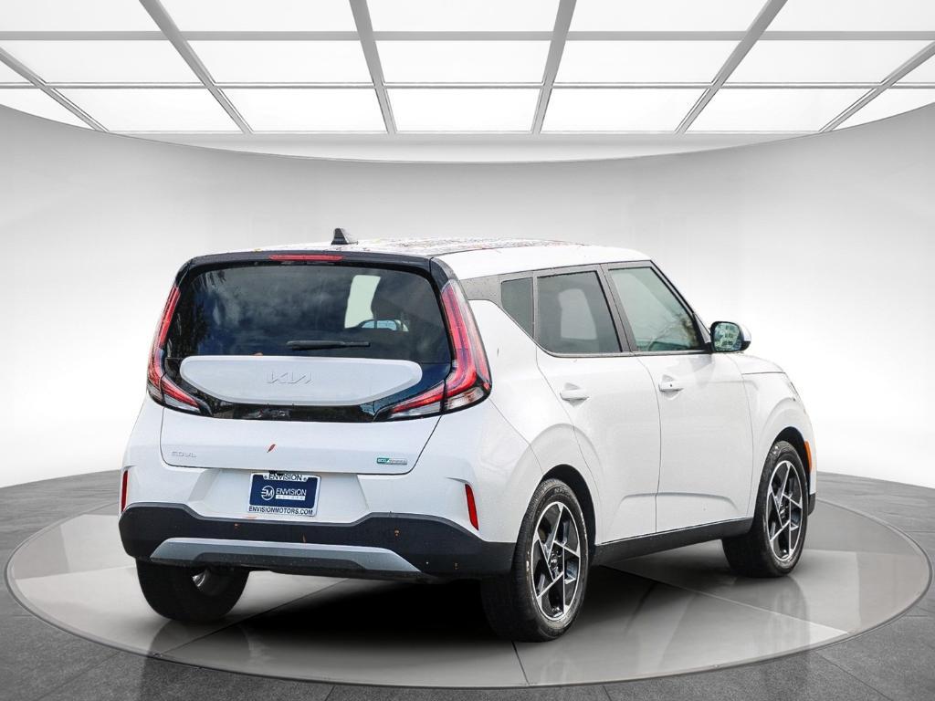 used 2024 Kia Soul car, priced at $20,595