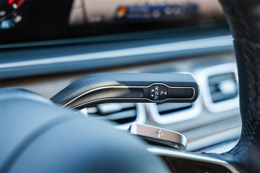 new 2025 Mercedes-Benz GLE 450e car