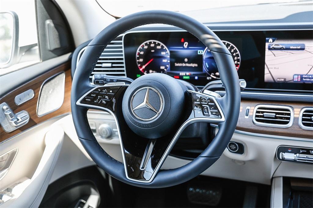 new 2025 Mercedes-Benz GLE 450e car