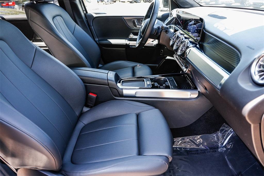 used 2024 Mercedes-Benz GLB 250 car, priced at $39,123