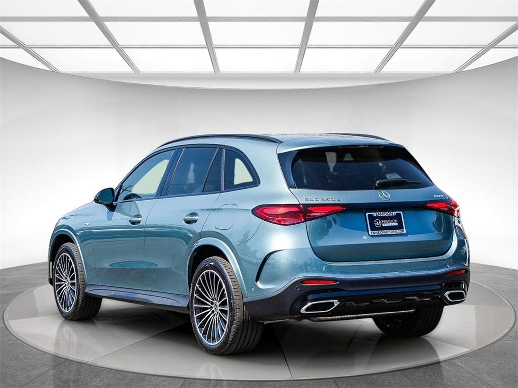 new 2025 Mercedes-Benz GLC 350e car