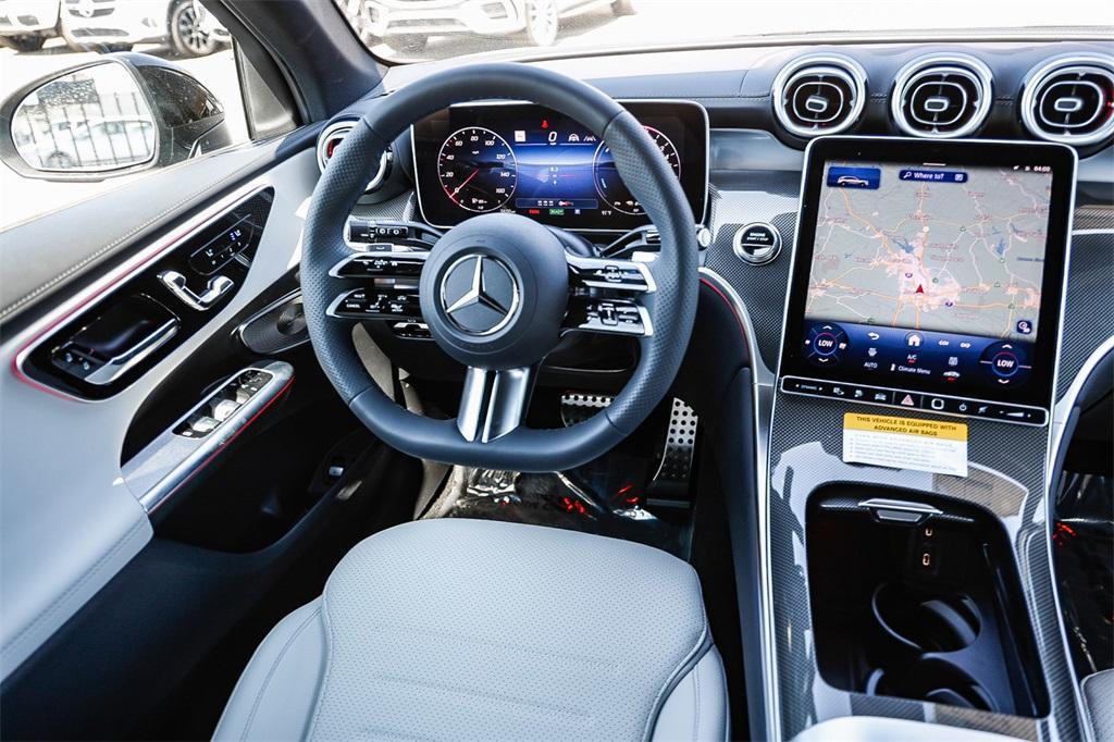 new 2025 Mercedes-Benz GLC 350e car