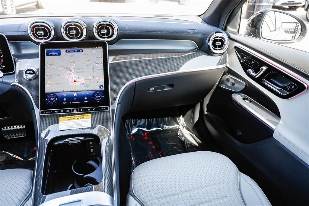 new 2025 Mercedes-Benz GLC 350e car
