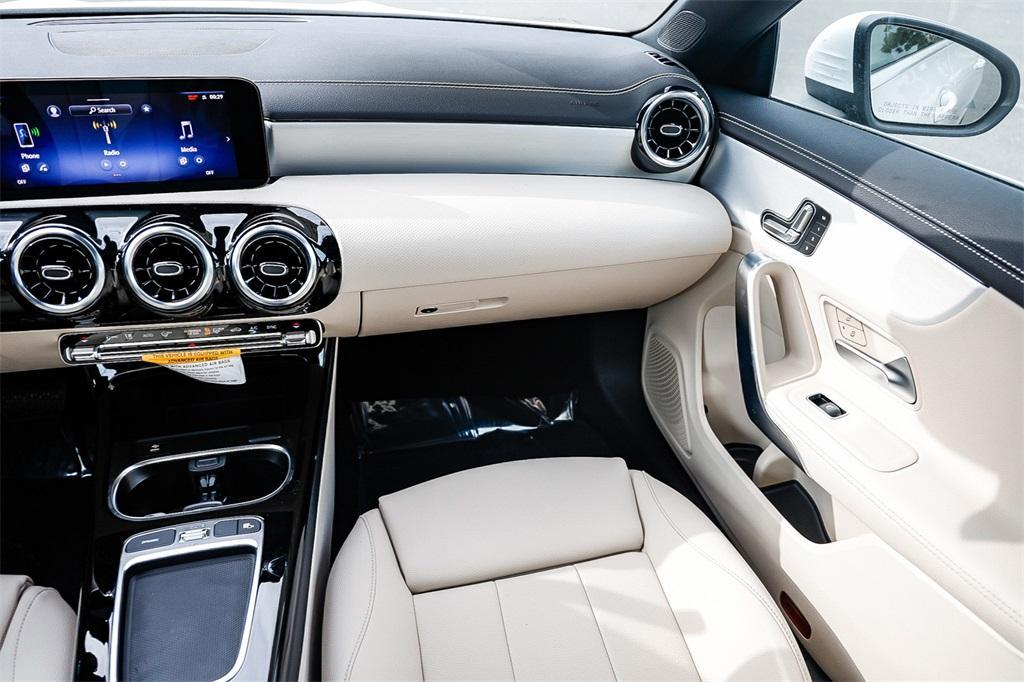 new 2025 Mercedes-Benz CLA 250 car, priced at $43,500