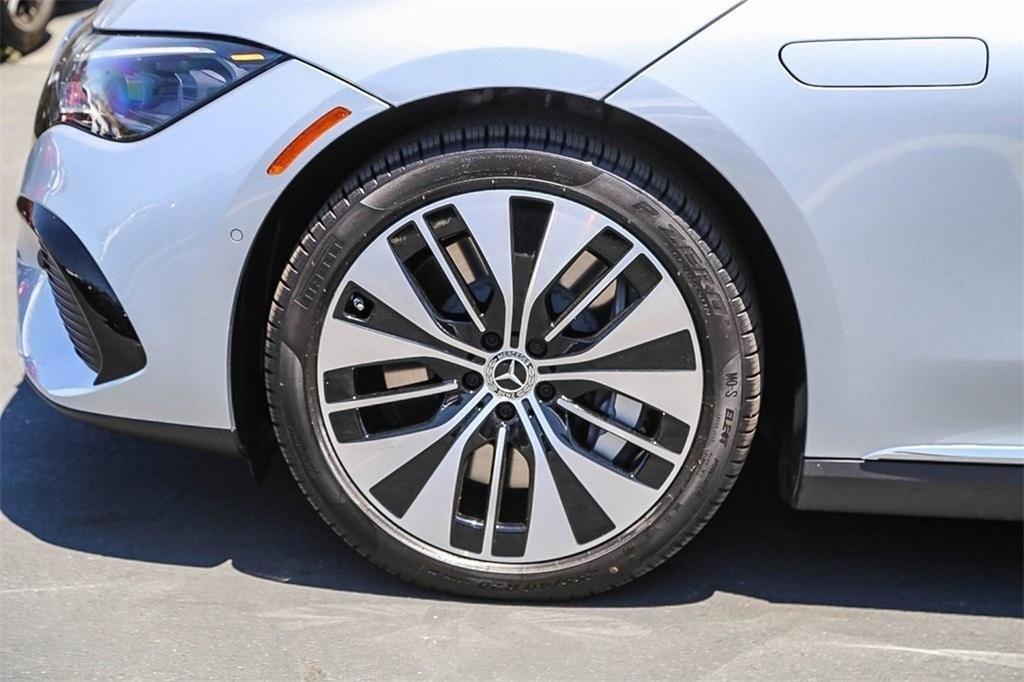 new 2023 Mercedes-Benz EQE 500 car, priced at $92,495