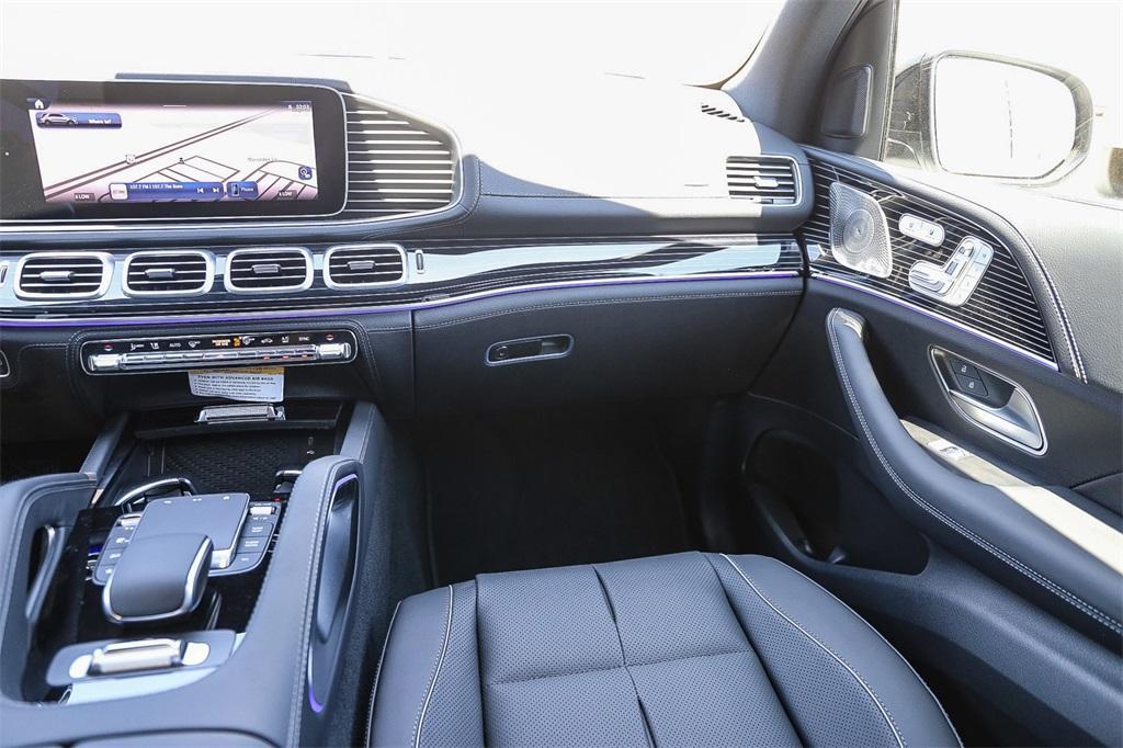 new 2024 Mercedes-Benz GLE 580 car, priced at $107,175