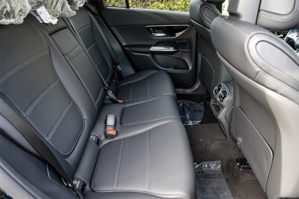 new 2025 Mercedes-Benz GLC 350e car, priced at $61,700