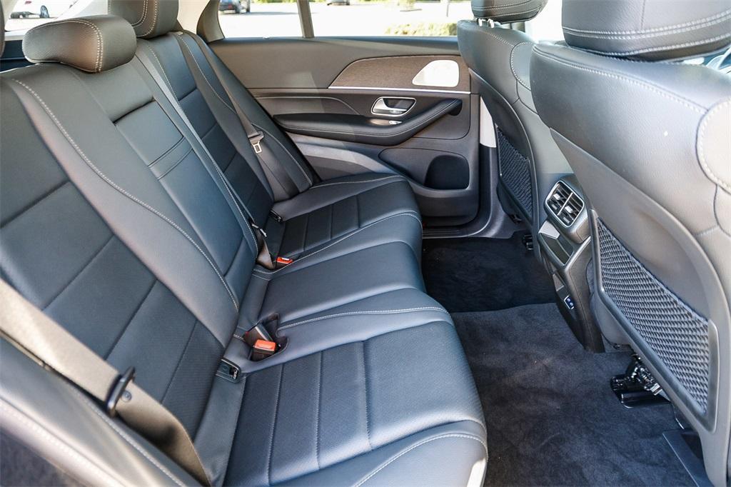 new 2026 Mercedes-Benz GLE 450 car, priced at $78,145