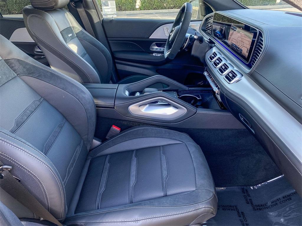 new 2025 Mercedes-Benz AMG GLE 53 car, priced at $93,835