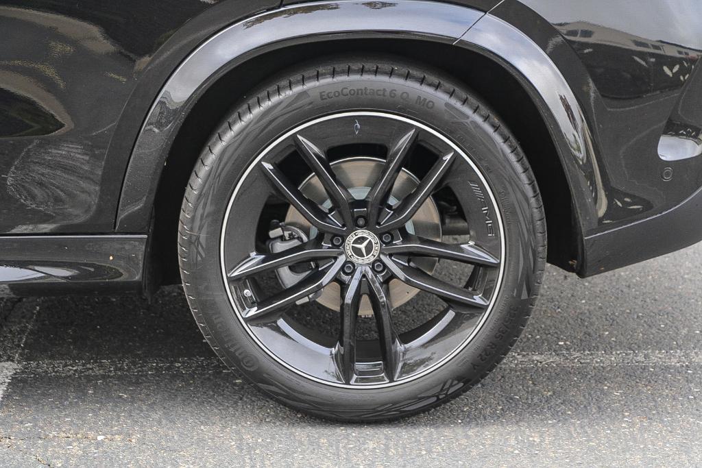 new 2026 Mercedes-Benz GLE 580 car, priced at $104,365