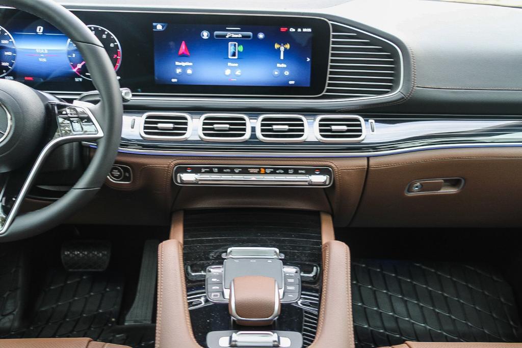 new 2026 Mercedes-Benz GLE 580 car, priced at $104,365