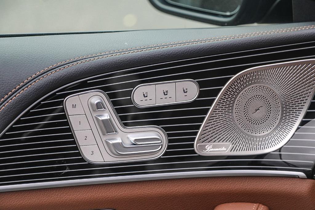 new 2026 Mercedes-Benz GLE 580 car, priced at $104,365