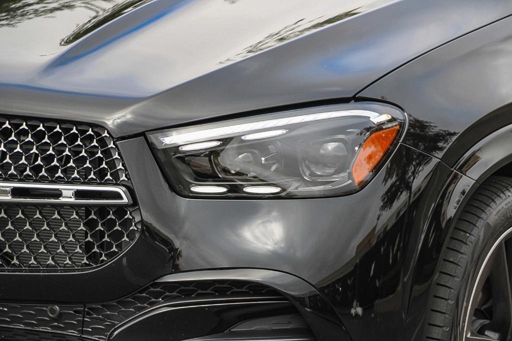 new 2026 Mercedes-Benz GLE 580 car, priced at $104,365