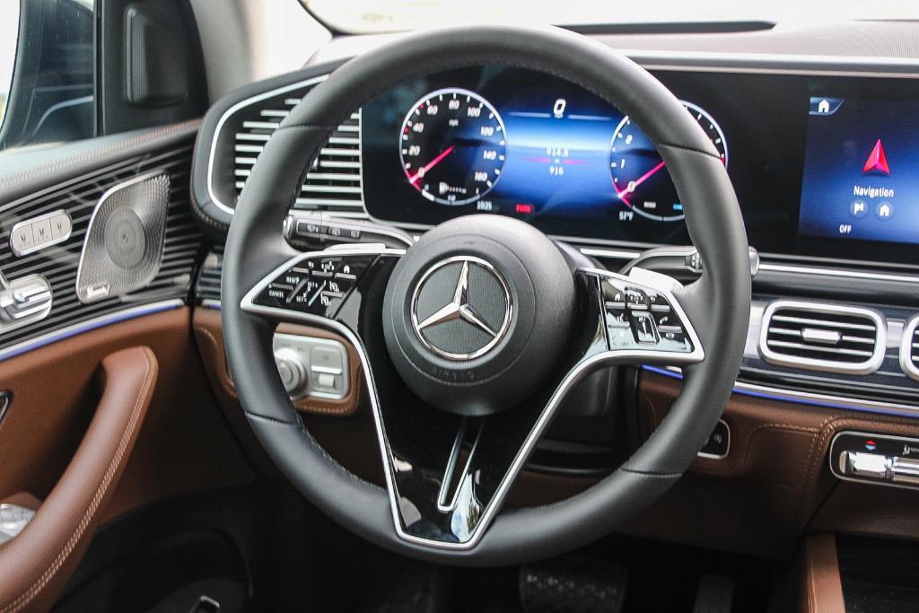 new 2026 Mercedes-Benz GLE 580 car, priced at $104,365