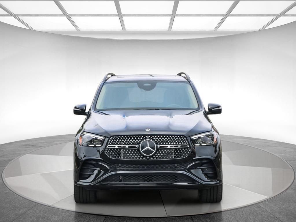 new 2026 Mercedes-Benz GLE 580 car, priced at $104,365