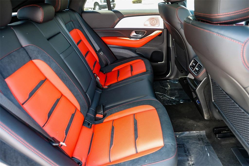 new 2025 Mercedes-Benz AMG GLE 53 car, priced at $93,335
