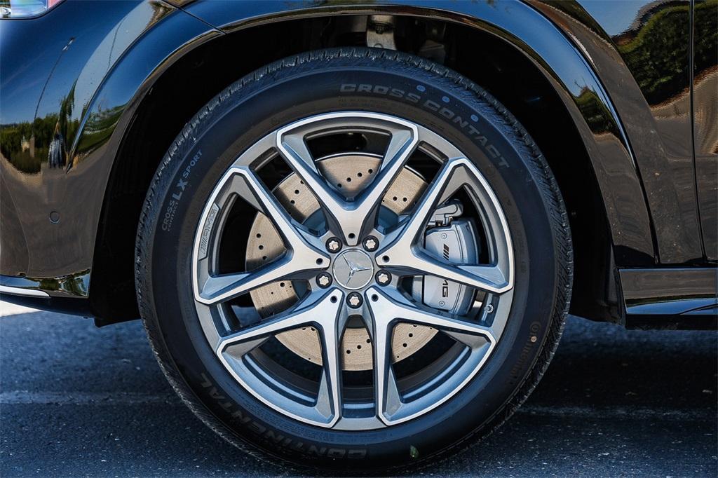 new 2025 Mercedes-Benz AMG GLE 53 car, priced at $93,335
