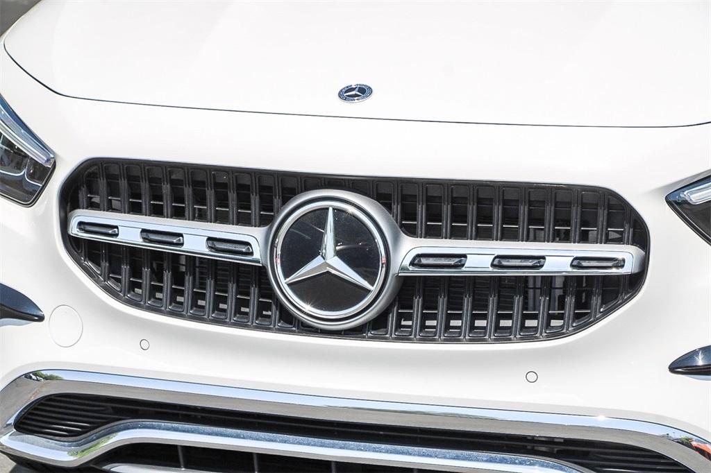 used 2024 Mercedes-Benz GLA 250 car, priced at $37,977