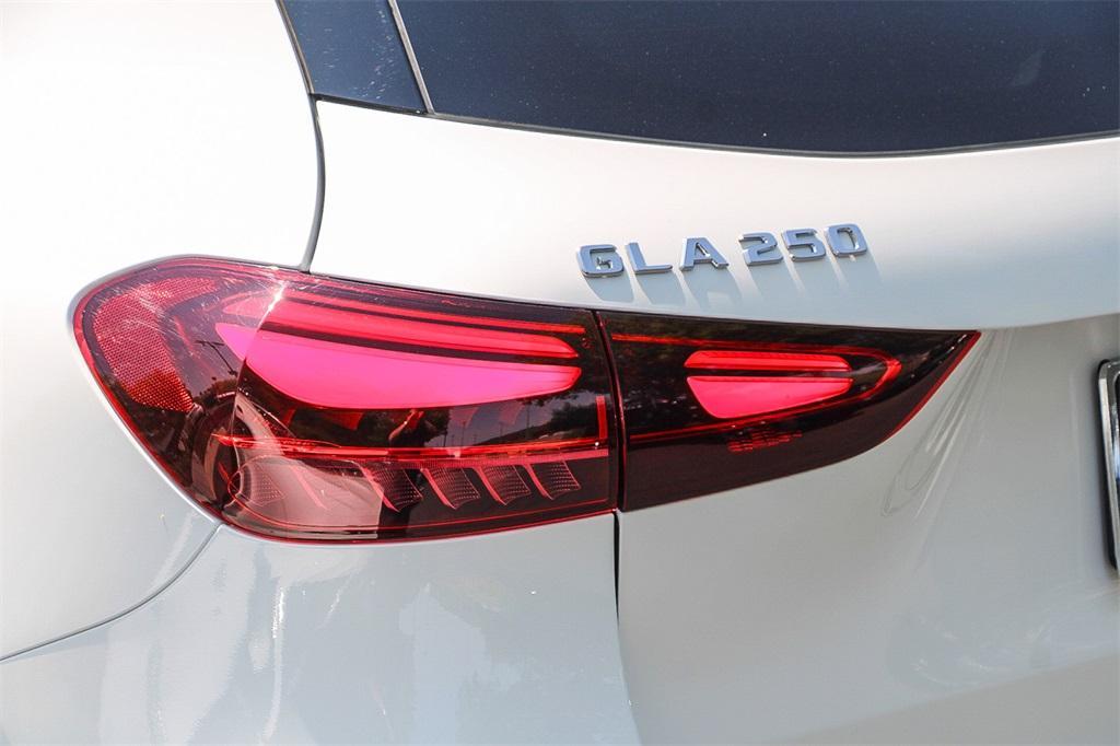 used 2024 Mercedes-Benz GLA 250 car, priced at $37,977
