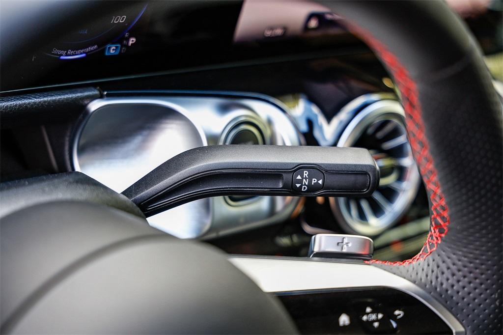 new 2024 Mercedes-Benz EQB 250 car, priced at $62,980