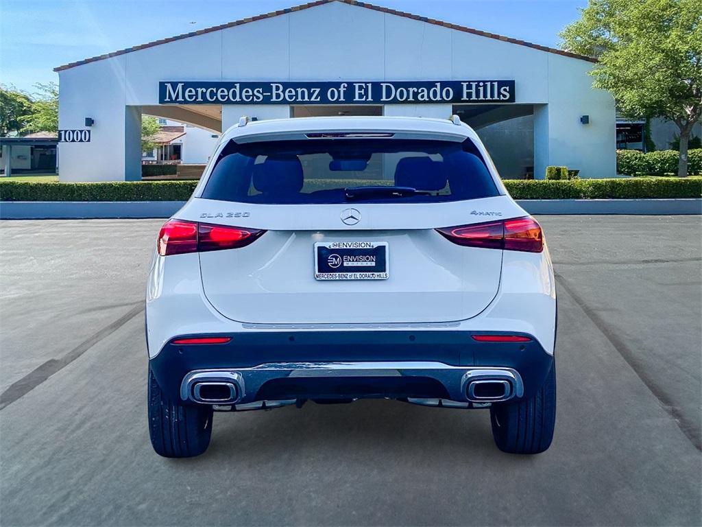 new 2025 Mercedes-Benz GLA 250 car, priced at $47,295