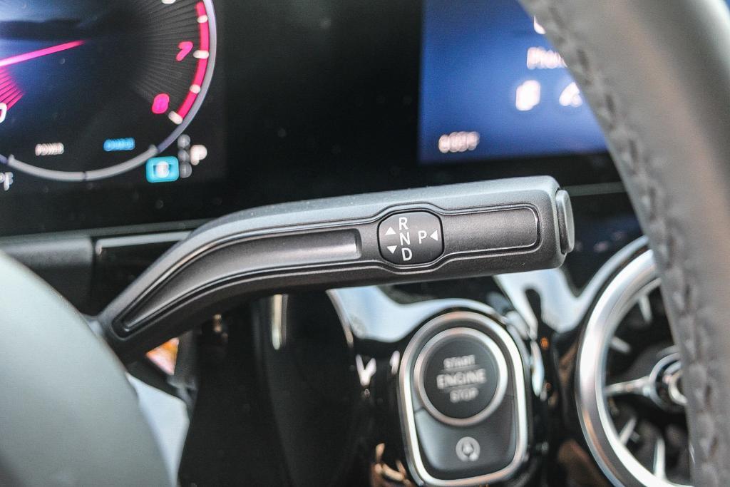 used 2025 Mercedes-Benz GLA 250 car, priced at $43,990