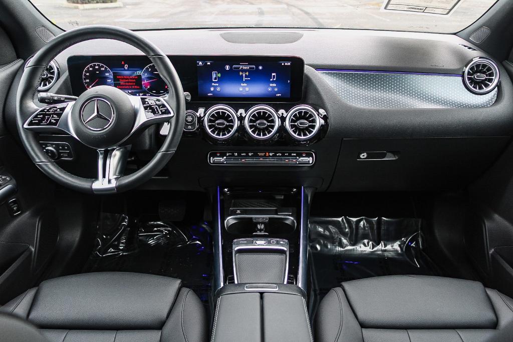 used 2025 Mercedes-Benz GLA 250 car, priced at $45,295