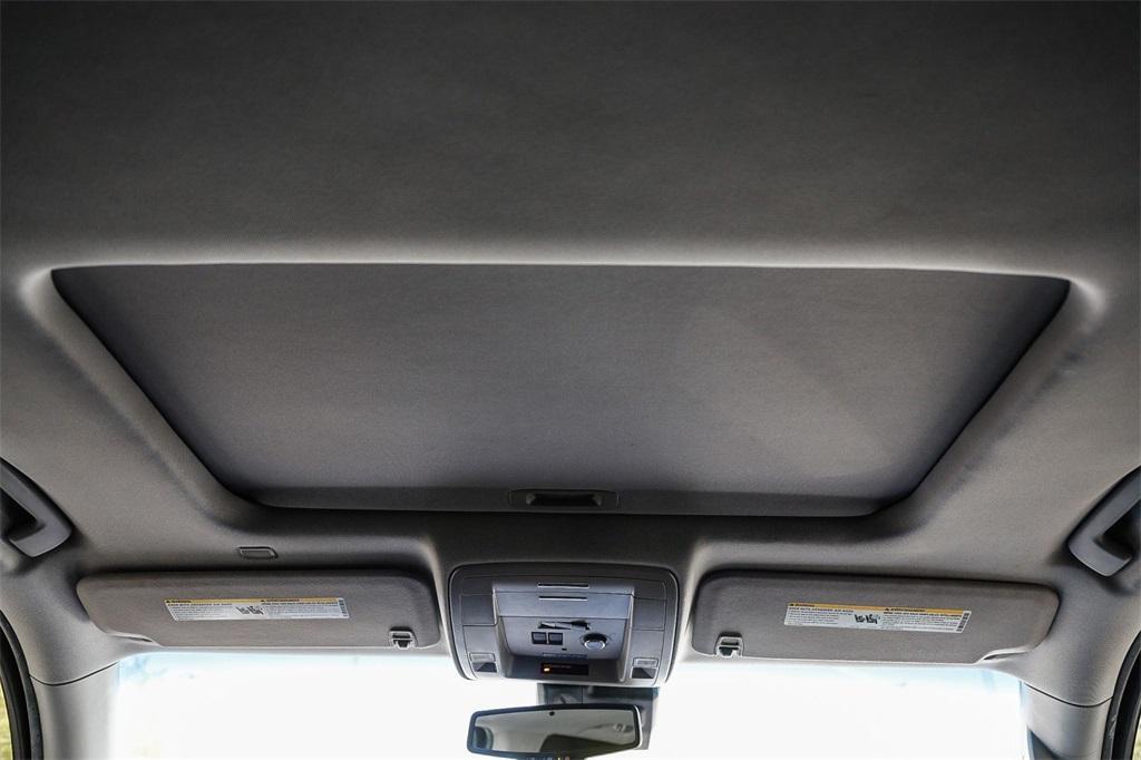 used 2020 GMC Yukon car, priced at $28,595