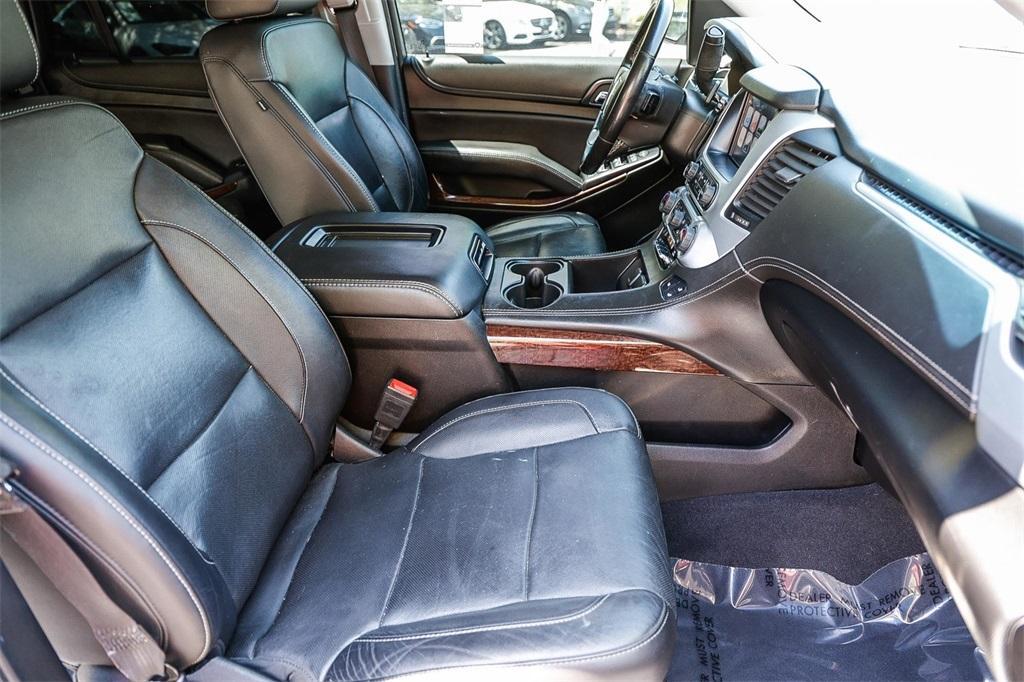 used 2020 GMC Yukon car, priced at $28,595
