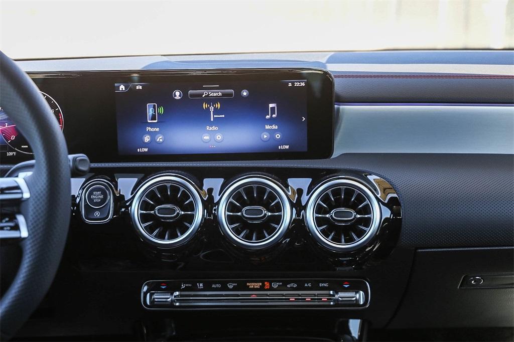 new 2025 Mercedes-Benz CLA 250 car, priced at $50,615