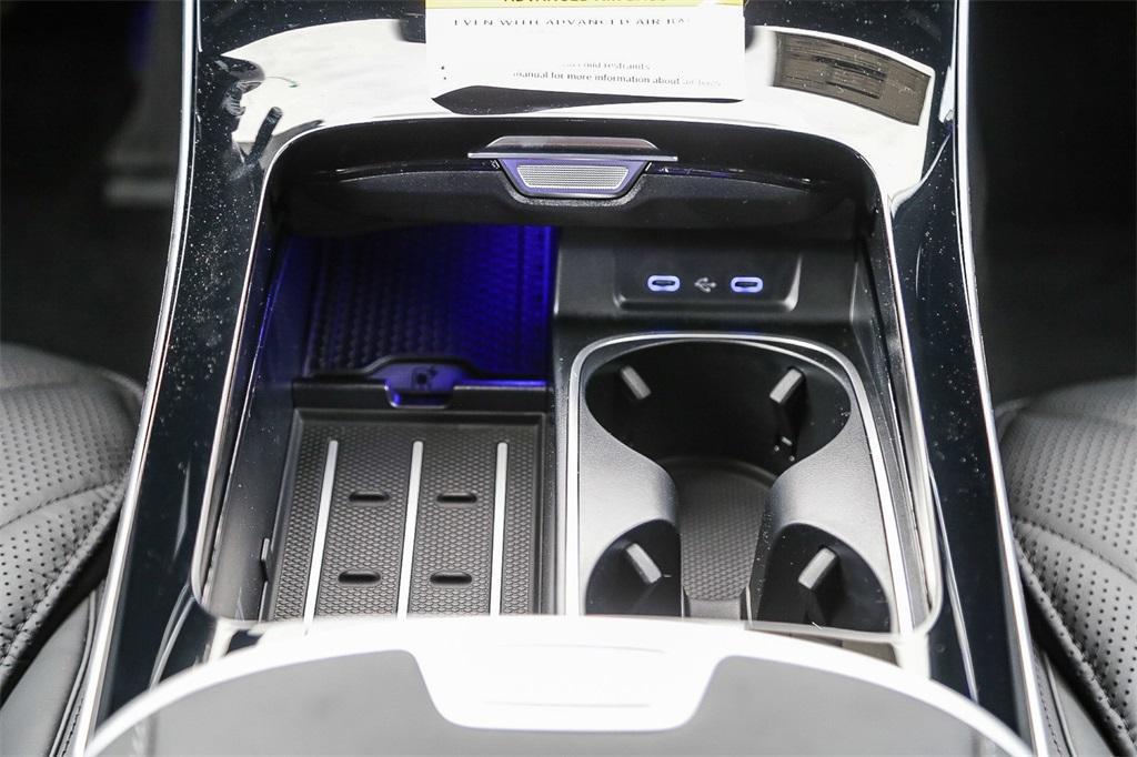 new 2024 Mercedes-Benz S-Class car, priced at $137,665