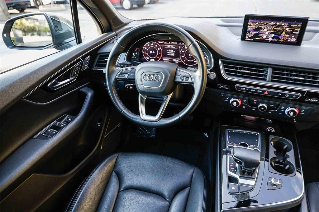 used 2018 Audi Q7 car, priced at $23,490