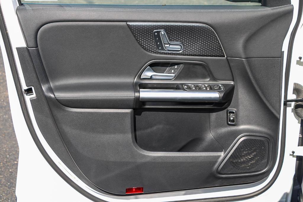 used 2025 Mercedes-Benz GLA 250 car, priced at $39,995