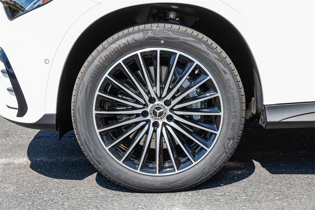 new 2025 Mercedes-Benz GLC 350e car, priced at $67,355