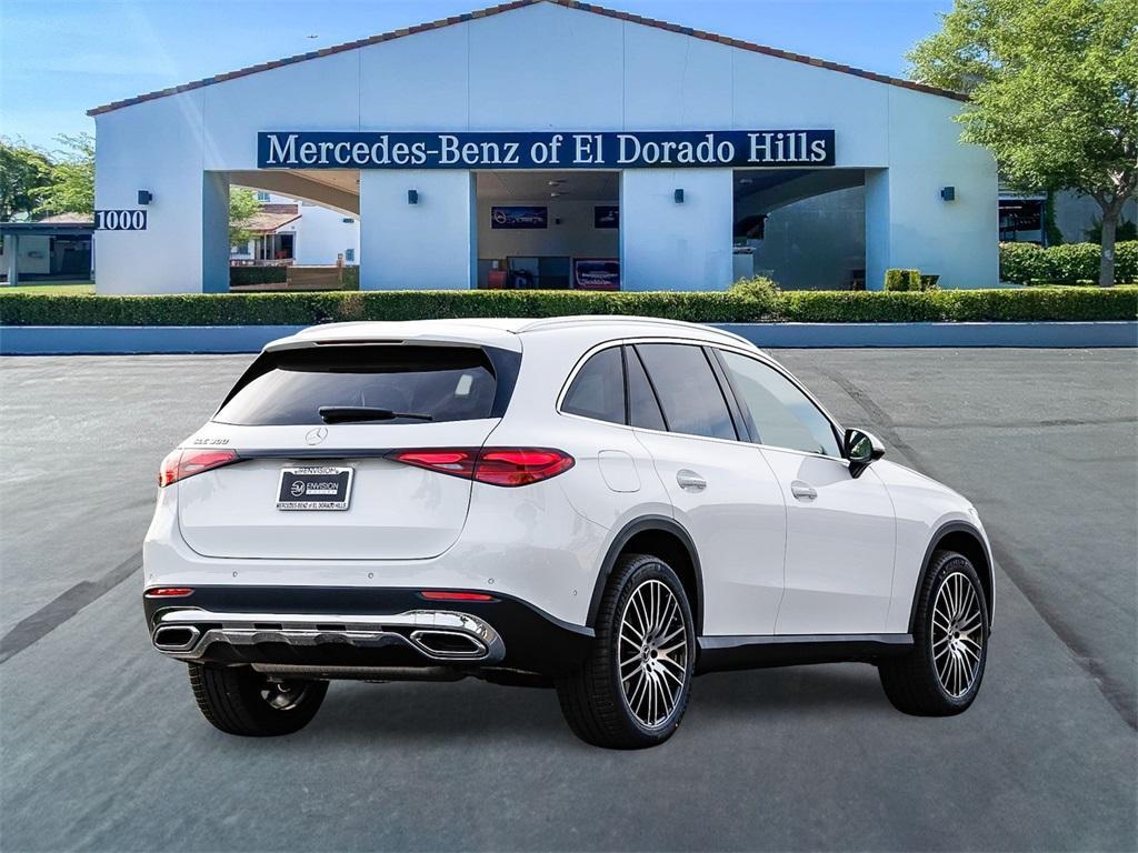 new 2025 Mercedes-Benz GLC 300 car, priced at $52,085