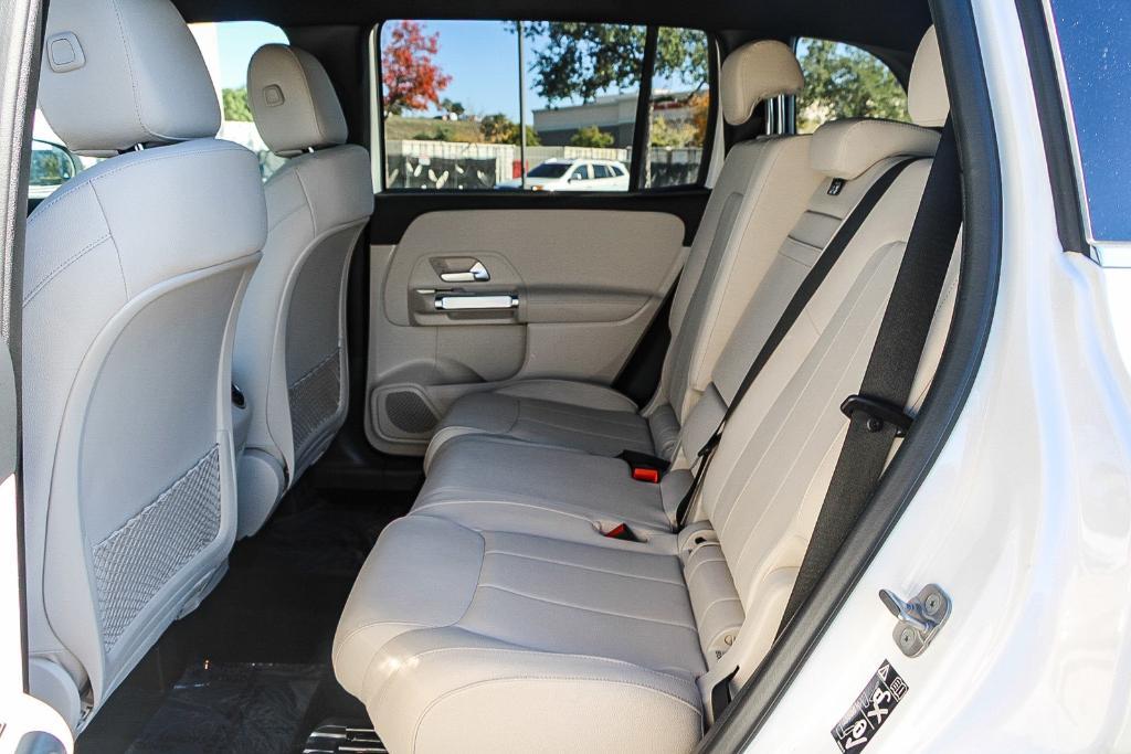 used 2025 Mercedes-Benz GLB 250 car, priced at $45,995