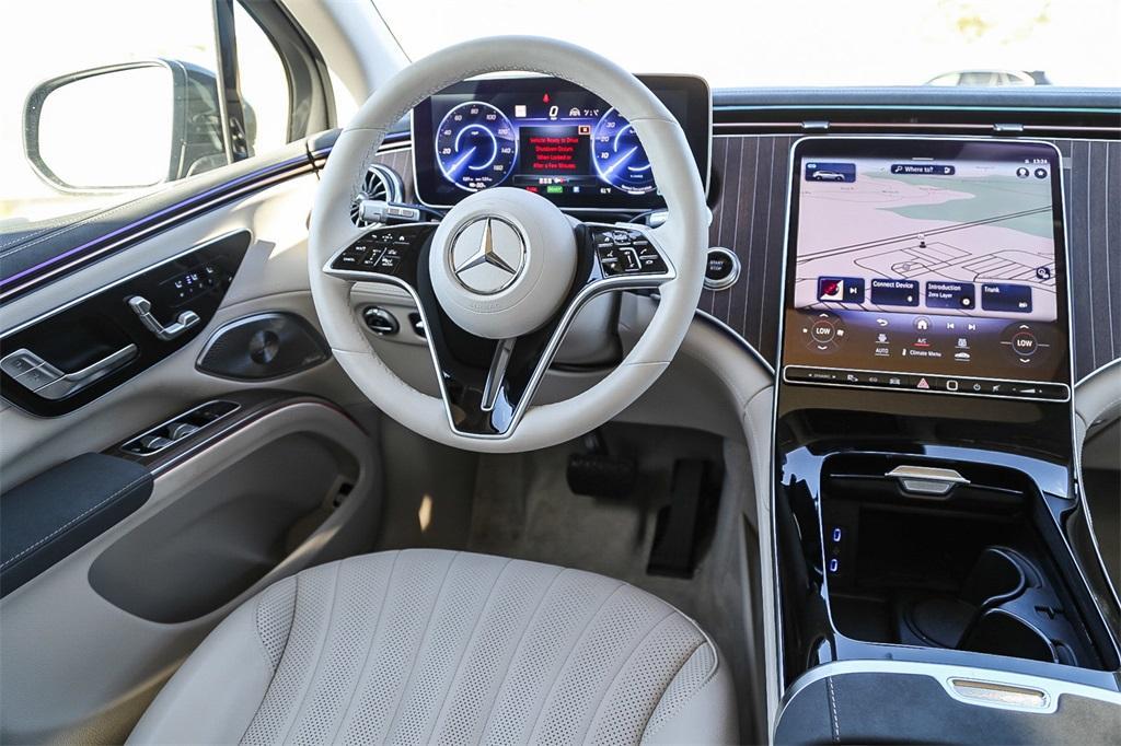 new 2023 Mercedes-Benz EQS 450 car, priced at $112,995