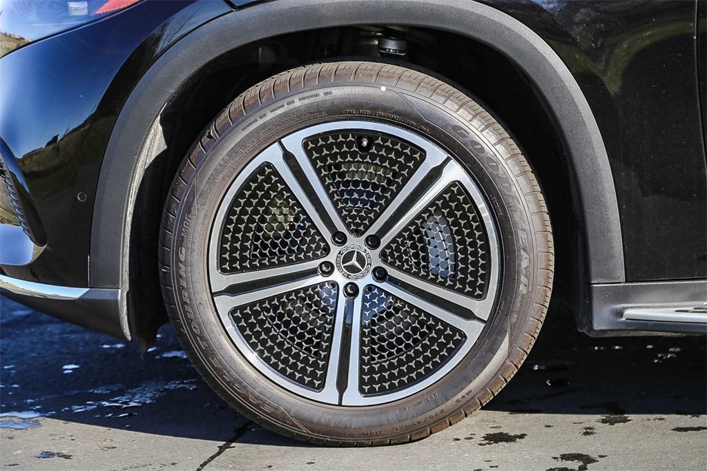 new 2023 Mercedes-Benz EQS 450 car, priced at $112,995
