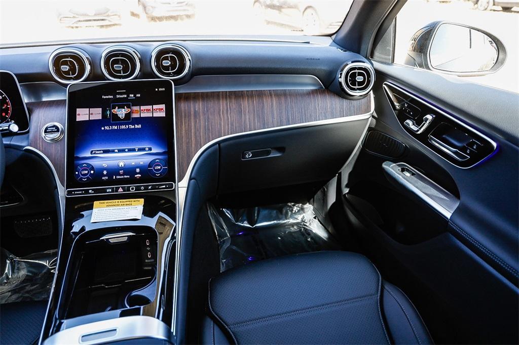 new 2025 Mercedes-Benz GLC 300 car, priced at $52,625
