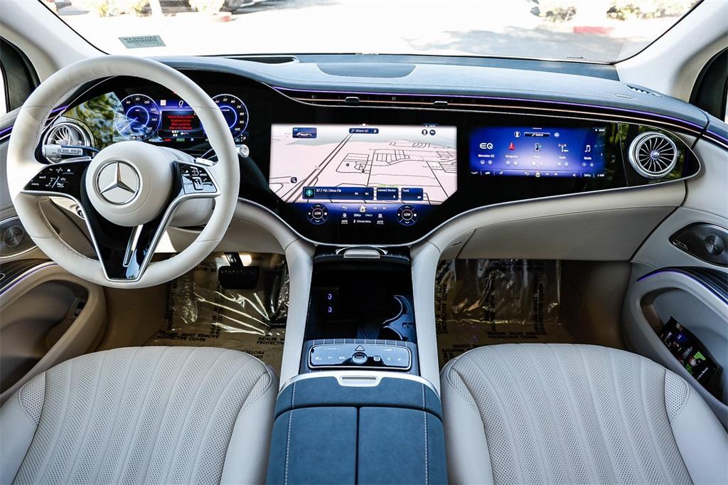 new 2025 Mercedes-Benz EQS 450 car, priced at $111,429