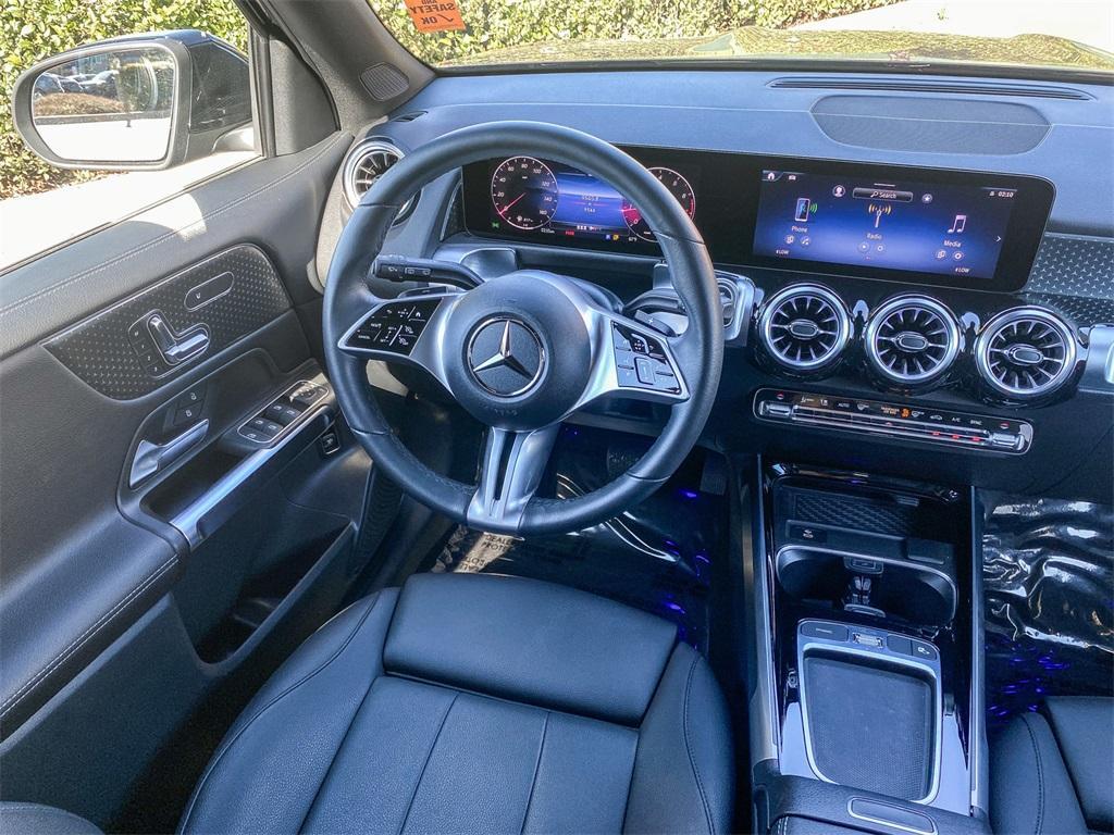 used 2024 Mercedes-Benz GLB 250 car, priced at $39,123