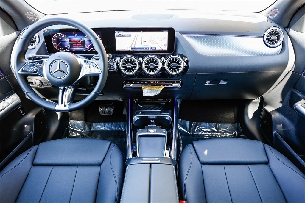 new 2025 Mercedes-Benz GLA 250 car, priced at $46,205