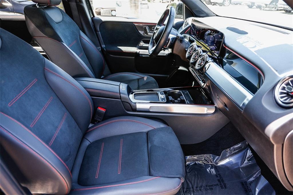 used 2024 Mercedes-Benz GLB 250 car, priced at $41,023